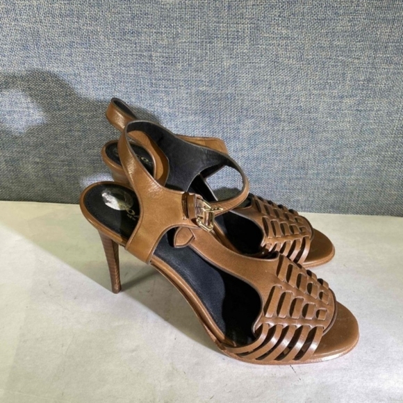 Coach Size 8.5B Sandals - Picture 2 of 5